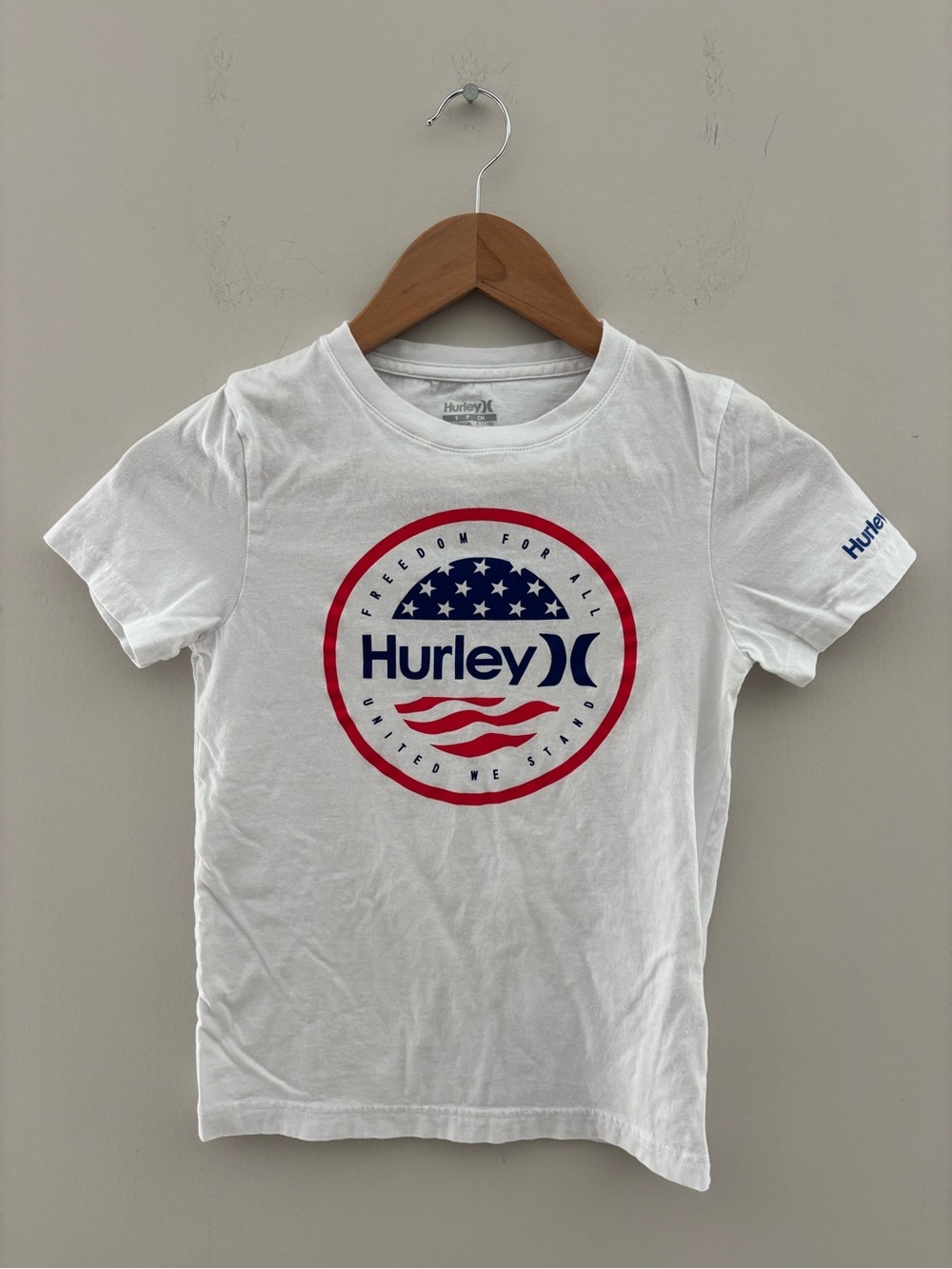 Hurley Freedom for All Patriotic Graphic T-Shirt Boys Small White USA Flag Tee
